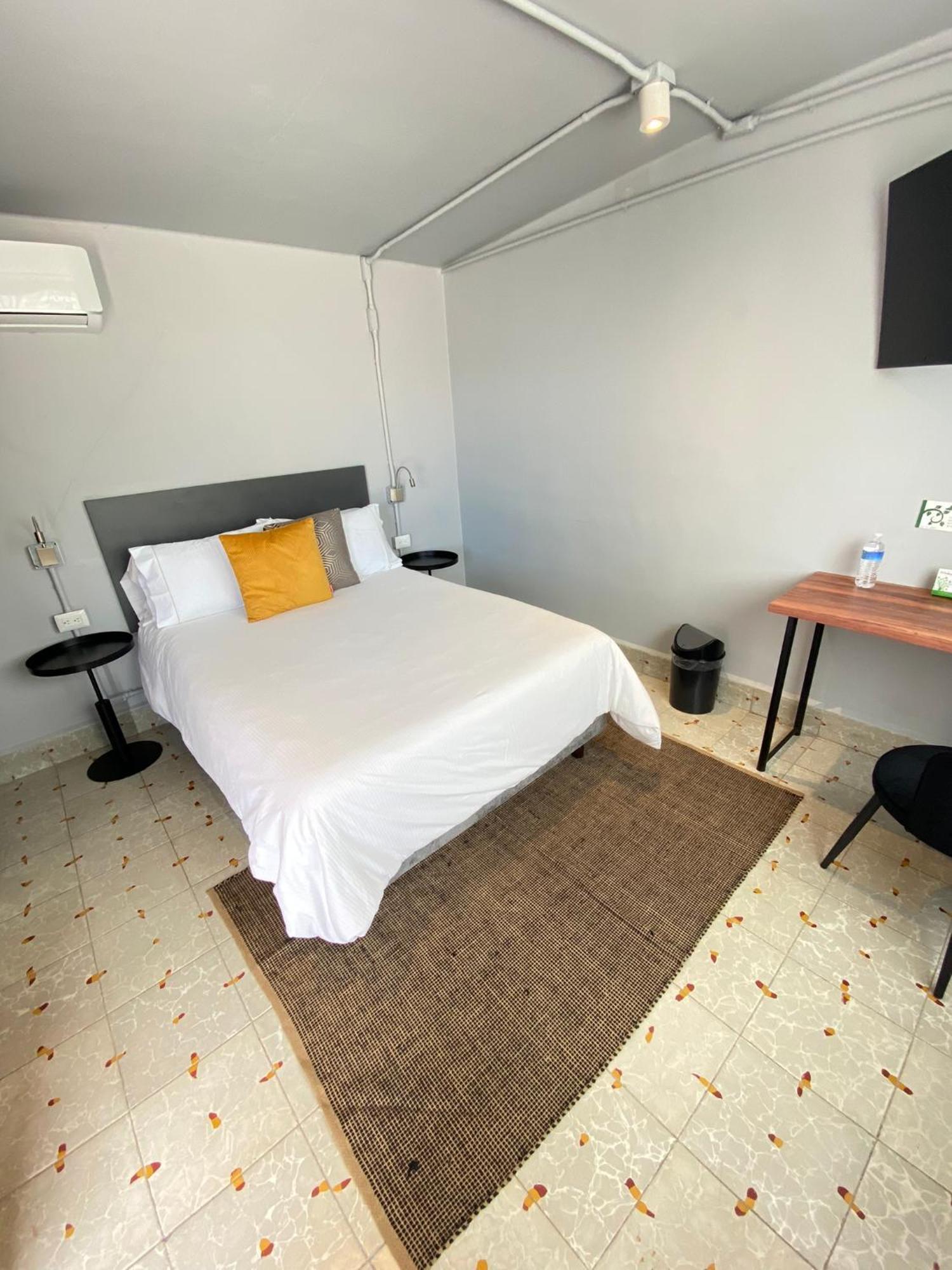 Hotel El Pedregal Matehuala Εξωτερικό φωτογραφία